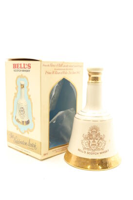 (1) Bell's 'Prince William of Wales Decanter' Blended Scotch Whisky, 500ml (GB)