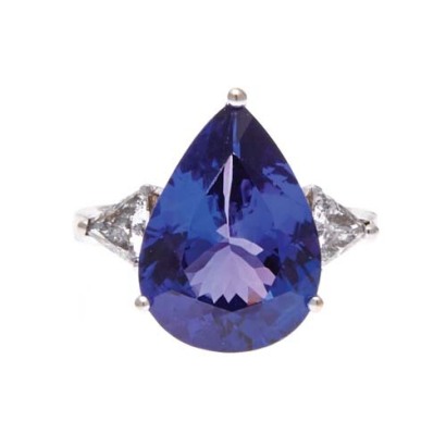 18ct Tanzanite 9.15ct and Diamond Ring