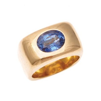 18ct Sapphire Ring