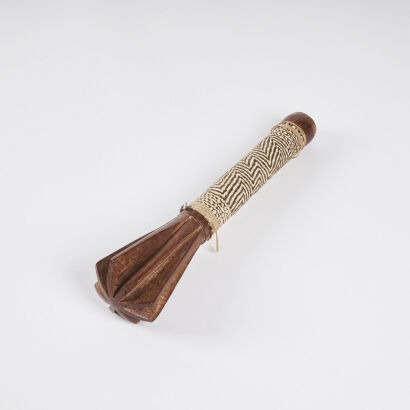 A Fijian Throwing club