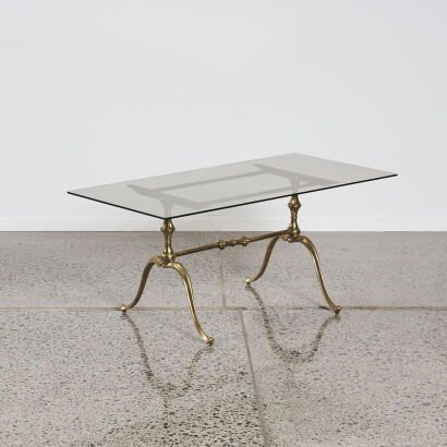 A Glass Top Coffee Tabvle