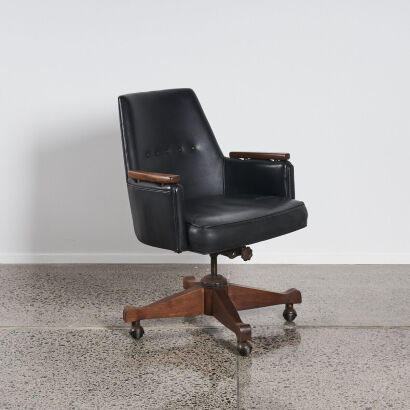 A Mid-Century Office Chair