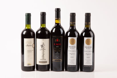 Five bottles of Italian Red Wine and Italian grape varietals in one lot