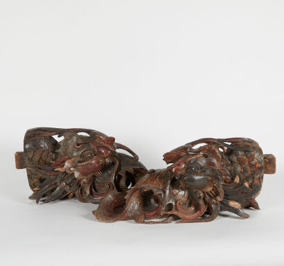 A Pair of Carved Chinese Qing-Dynasty ‘Dragon’ Wood Decotation Pieces For Beams