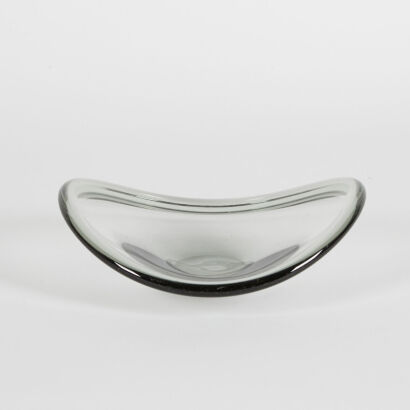 A Mid-Century Art Glass Bowl