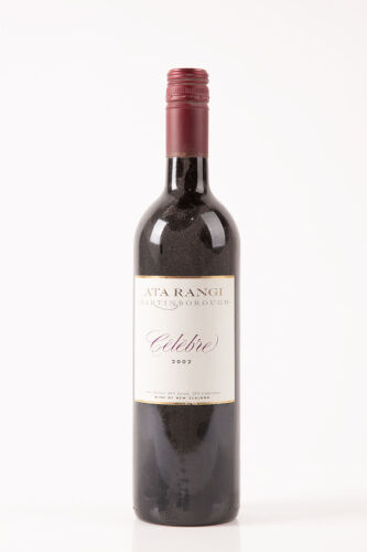 (1) 2002 Ata Rangi Celebre, Martinborough