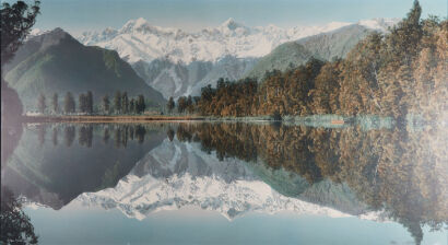 WHITES AVIATION Lake Matheson