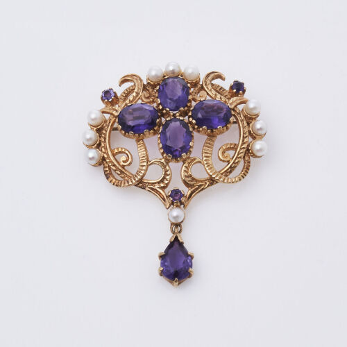9ct Yellow Gold Antique Style Amethyst Brooch