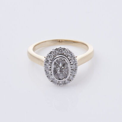 14ct Oval Diamond Cluster Ring