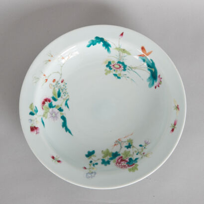 A Chinese Mid Qing-Dynasty Famille Rose 'FLoral' Charger (Qianlong Nian Zhi Mark)