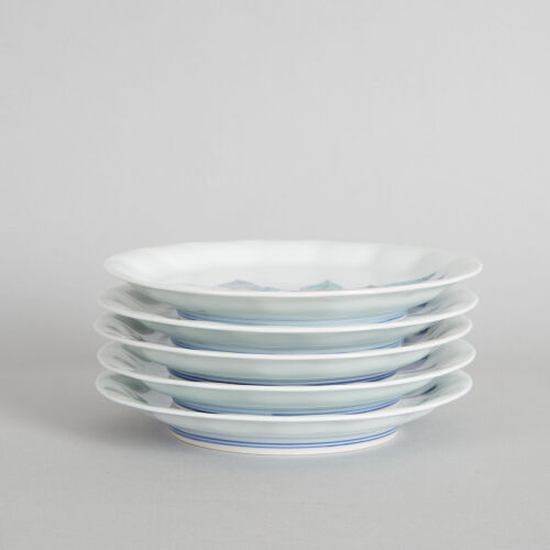 A Set of Five Japanese Blue and White Enamelled 'Floral' Dishes