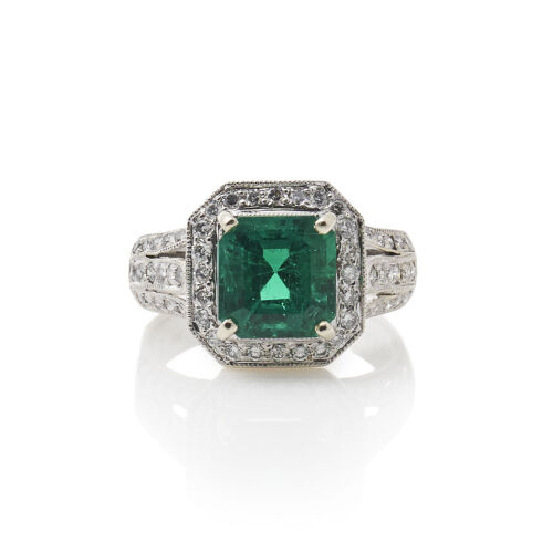 18ct White Gold, Important Emerald Ring
