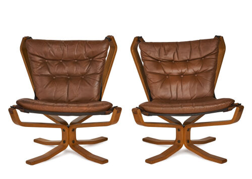 A Pair of Falcon Chairs by Sigurd Ressell