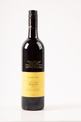 (1) 2006 Wolf Blass Yellow Label Merlot, South Australia