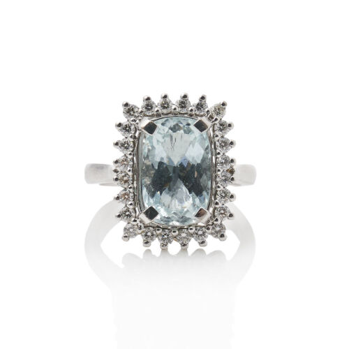 18ct White Gold Aquamarine and Diamond Ring