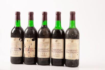 Five bottles of 1983 McWilliam's Cabernet Sauvignon ( Hawkes Bay ) in one lot