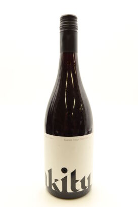 (1) 2017 Akitu 'A2' Pinot Noir, Central Otago