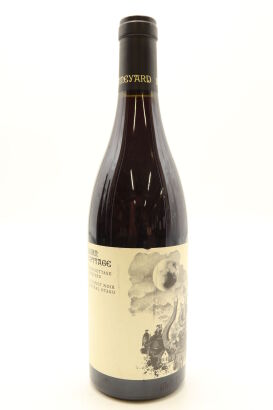 (1) 2015 Burn Cottage Pinot Noir, Central Otago