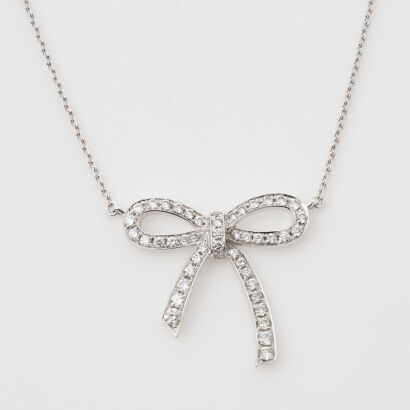 18ct White Gold, Diamond Bow Necklace of .52cts TDW