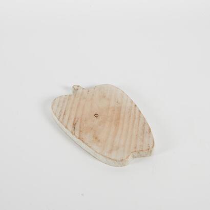 An Apple Chopping Board