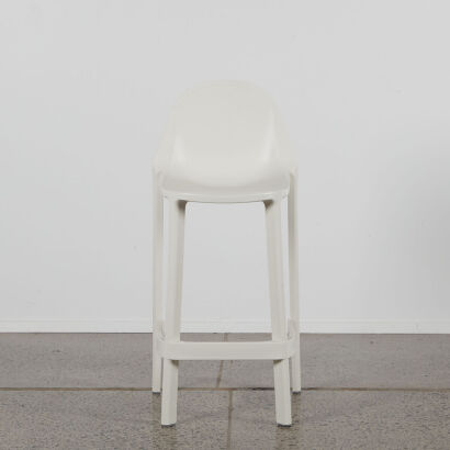 A Scab Design Arter And Citton White Piu Barstool