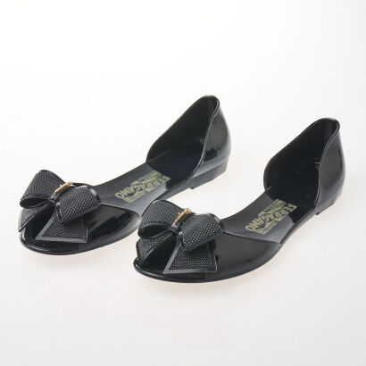 Salvatore Ferragamo Vara Bow Flats