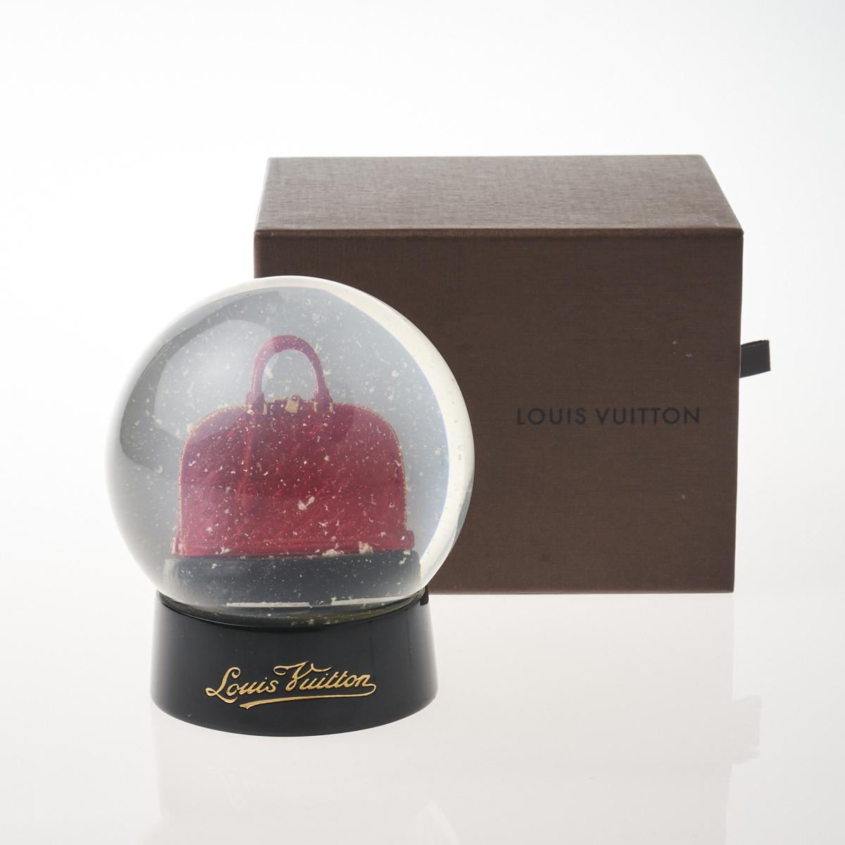 Sold at Auction: Louis Vuitton, LOUIS VUITTON Snow Globe ALMA.