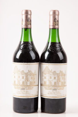 (2) 1982 Chateau Haut Brion, Pessac Leognan