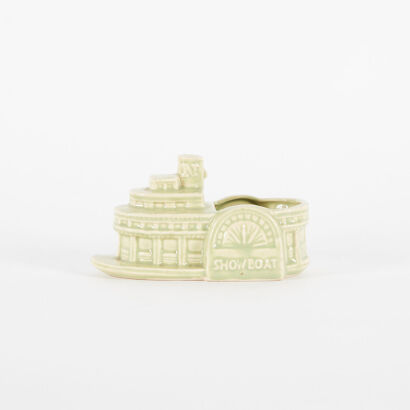 A Glazed Ceramic Vintage Showboat