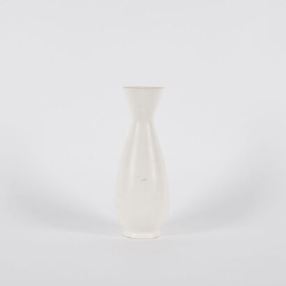 A Titian PV 111 Vase
