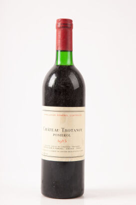 (1) 1985 Chateau Trotanoy, Pomerol