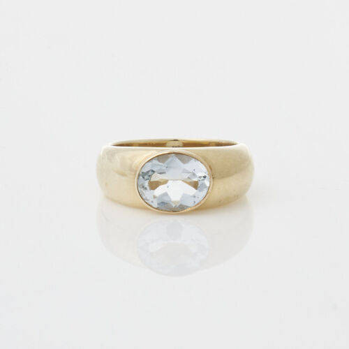 14ct Yellow Gold Aquamarine Ring of 2.20 carats