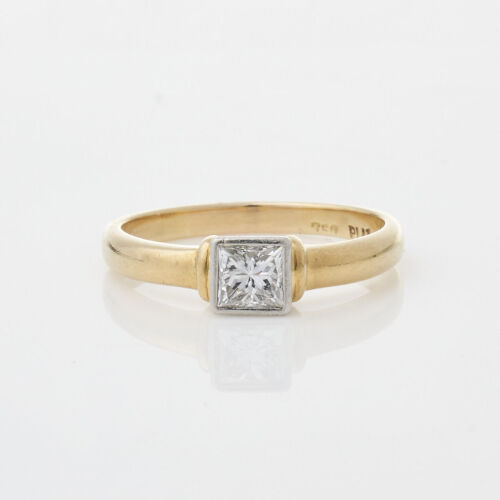 18ct Yellow Gold Princess Cut Diamond Solitaire