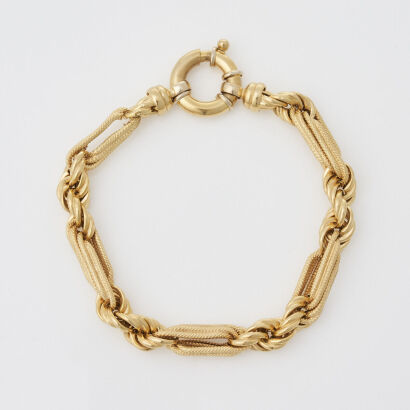 18ct Gold Fancy Hollow Link Bracelet