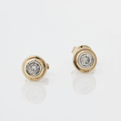 9ct Yellow Gold Diamond Stud Earrings