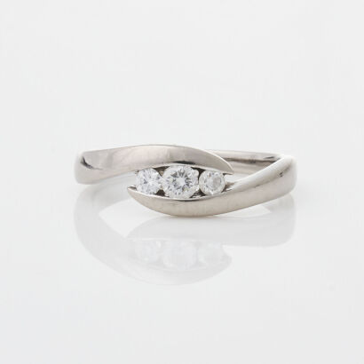 18ct White Gold Three Stone Diamond Ring