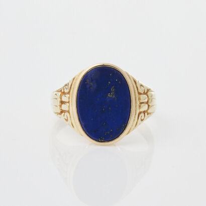 18ct Yellow Gold Lapis Lazulli Ring