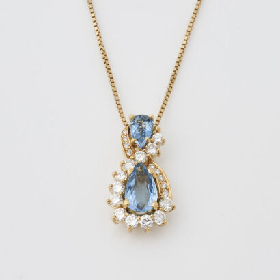 18ct Yellow Gold Modern Aquamarine Necklace