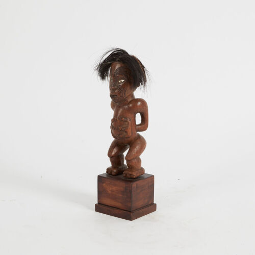 A Pou Whakairo Figure, Aotearoa