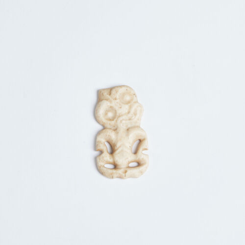 A Bone Heitiki, Aotearoa