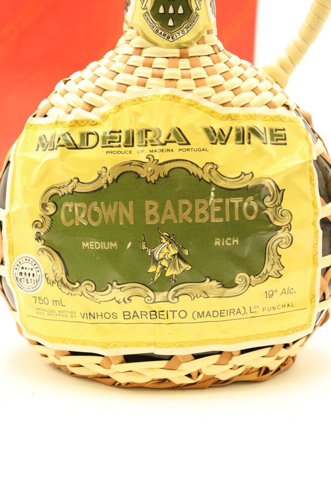 ワイン Crown Barbeito, Hachi Canon, Mateus 1) NV Crown Barbeito Madeira Wine, Medium Rich & Medium Dry