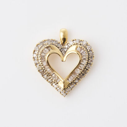 10ct Yellow Gold, Heart Diamond pendant of 1.00ct TDW