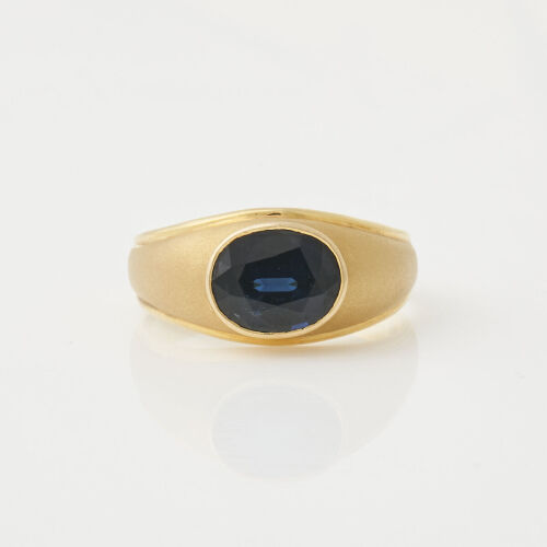 18ct Yellow Gold, Sapphire Ring