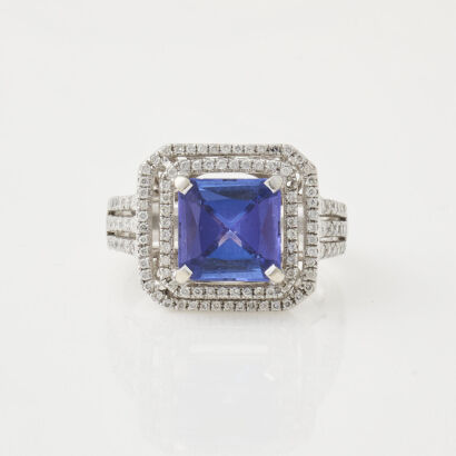 14ct White Gold, 2.95ct Tanzanite and Diamond Ring&nbsp;