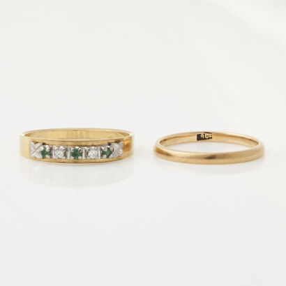 18ct Yellow Gold Rings, 1 x Diamond & Emerald, 1 x Plain Gold