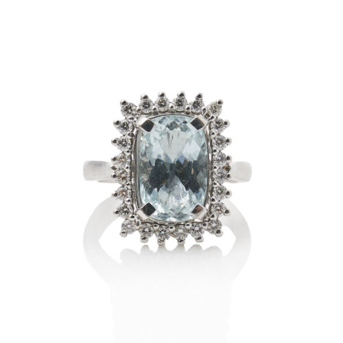18ct White Gold, 4.17ct Aquamarine and Diamond Ring