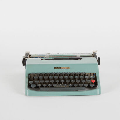 An Olivetti Lettera 32 Typewriter¬†