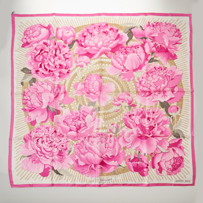 Hermès Les Pivoines Scarf