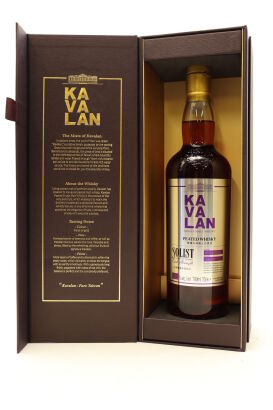 (1) Kavalan Solist Peated Cask Strength Single Malt Whisky, 53.2% ABV