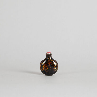 A Chinese Aventurine Glass Snuff Bottle